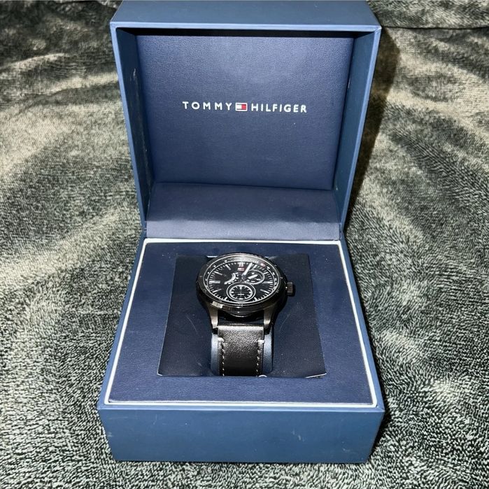 Часы мужские наручные