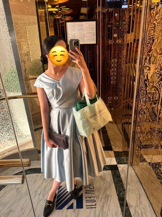 Вечернее нарядное платье