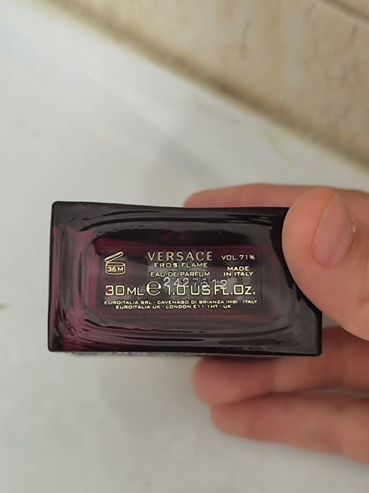 Продам Versace eros flame edp