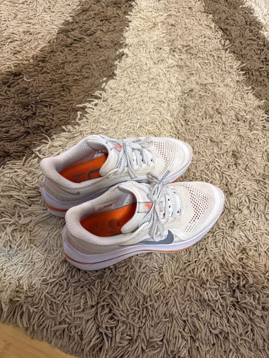 Nike pegasus premium