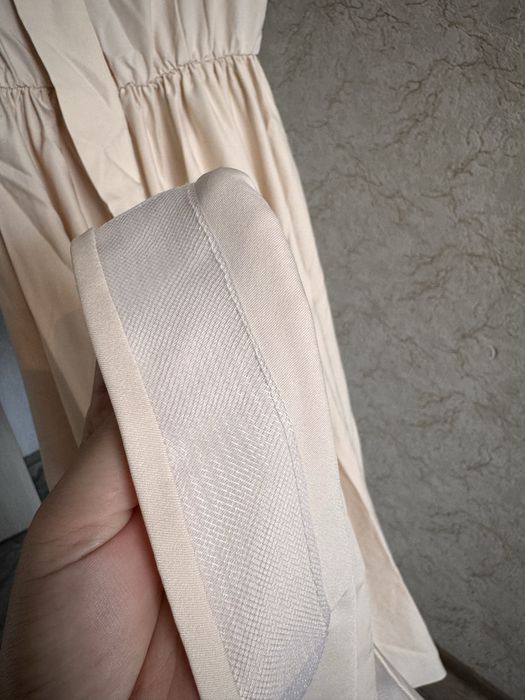 Продам женское платье