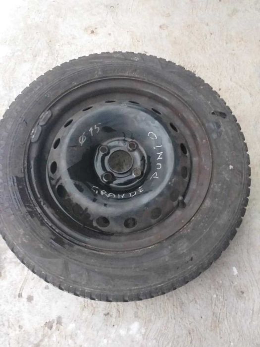 Jante + cauciucuri de pe Grande Punto!