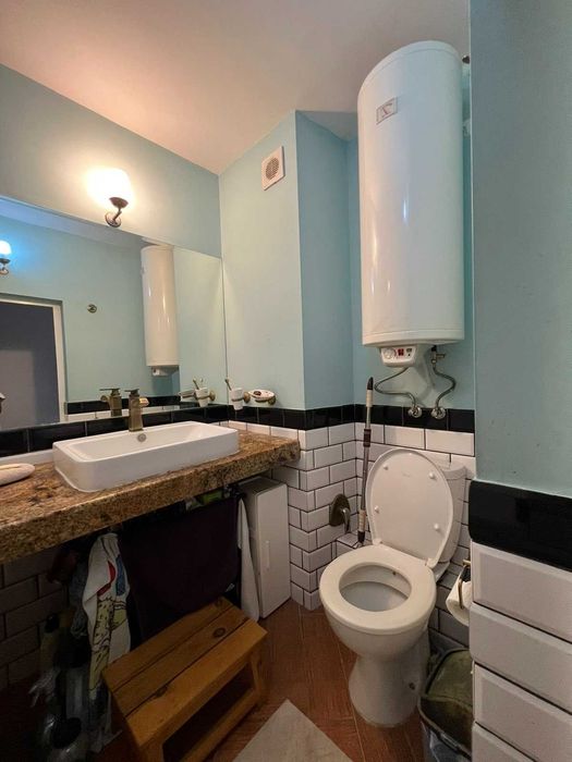 Продава се Четиристаен апартамент в Варна, Цветен квартал - 92 кв.м за 1794 €/кв.м - Снимка #5