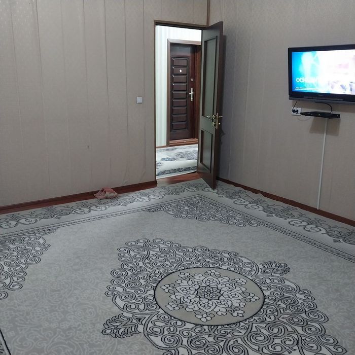 Продаётся 1в2 комн. квартира. Дустлик 2. 1 этаж, 49 м²