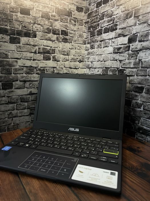 Notebook Asus E210M | Ноутбук Асус Е210М