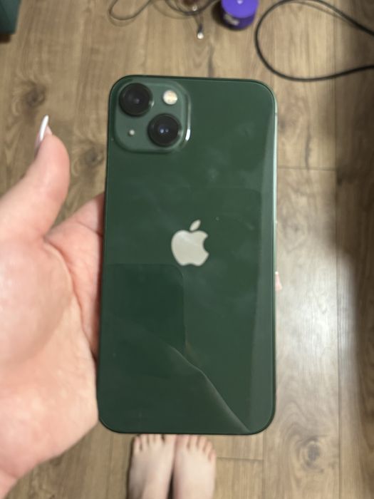 iPhone 13 с коробкой