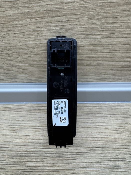 Бутон за управление BMW i3