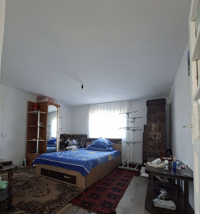 De vânzare: Gospodărie completă cu casă utilată, anexe, curte și livadă mare – 6.243 mp, Cuca (sat Cârcești), Argeș
