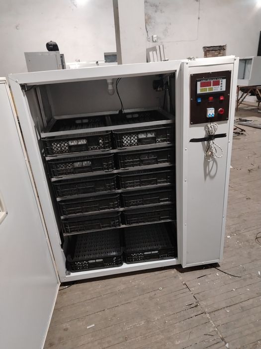 Инкубаторлар сотилади 3200 тали