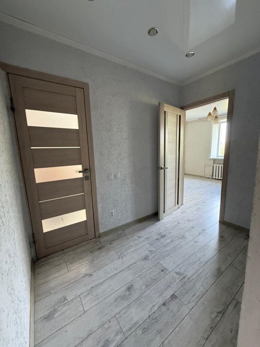 Продам 2 х ком Новая. Гор Парк