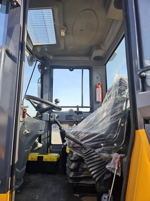 Погрузчик 0.6куб в РАССРОЧКА