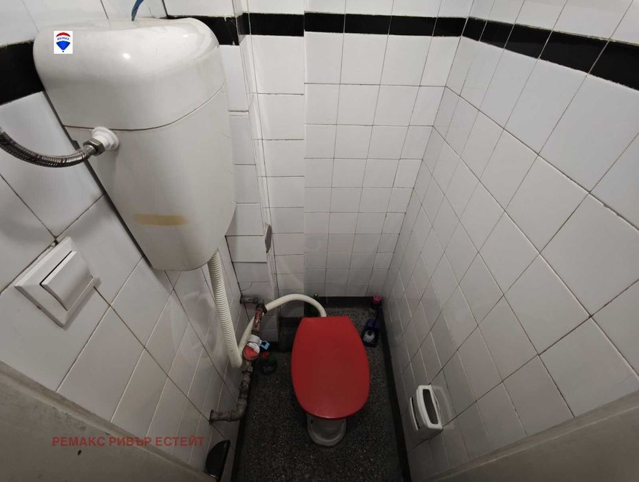 Тристаен апартамент за продаба кв. Широк център