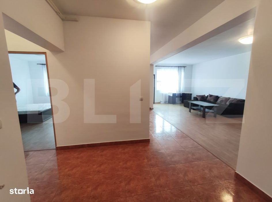 Apartament cu 2 camere, 70 mp, etaj 1, parcare privata, zona Semicentr