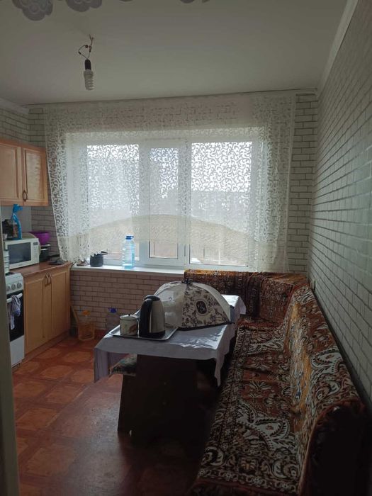 Продаётся 4-х комнатная на 9 м мик-не