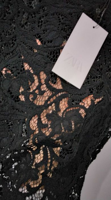 Дантелена нова блуза Zara, размер М