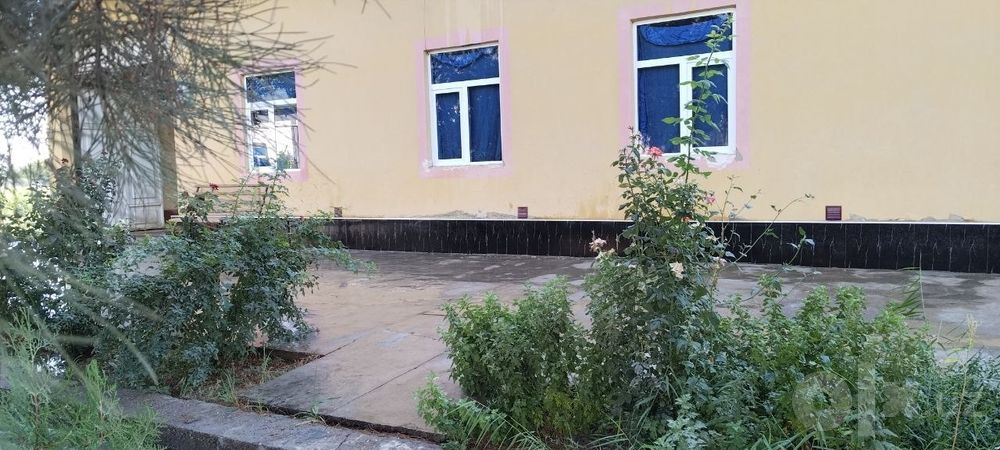 Xovli sotiladi Karmana tumanida