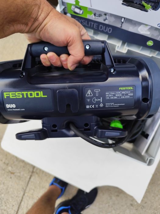 Нов прожектор Festool Syslite Duo