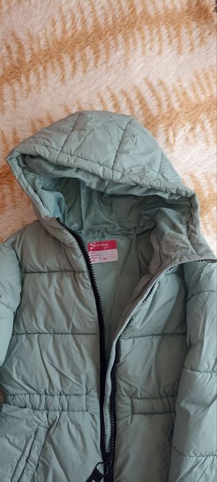 Куртки девочке Futurino