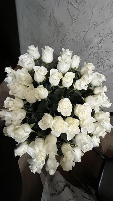 Букет из 51 белой розы