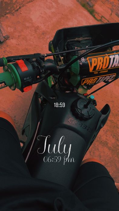 Vând cross KXD 150