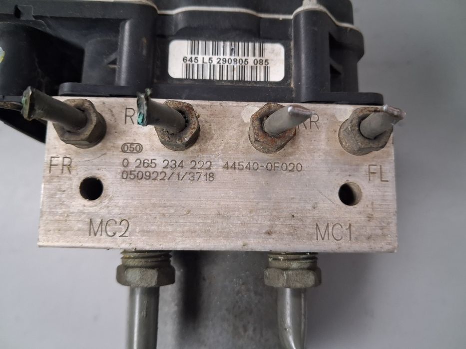 ABS Toyota Corolla Verso 2006г.