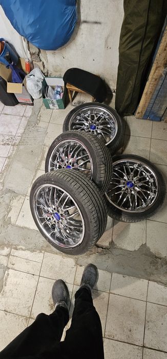 Диски r 18 с резиной (новые)