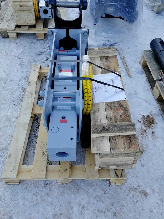 Гидромолот для экскаватора