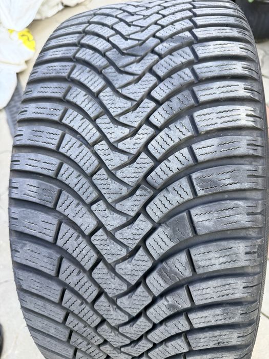 Anvelope iarna Falken M+S 255 35 20