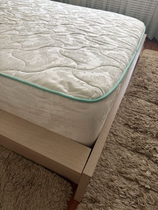 Отдам бесплатно матрасы