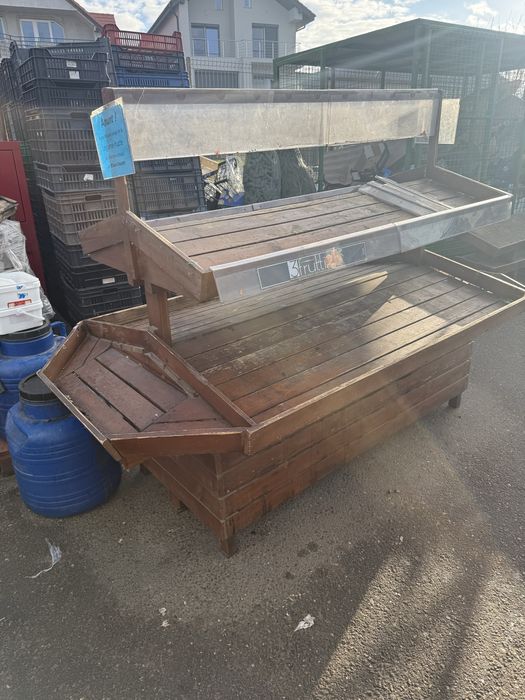 Insula legume-fructe