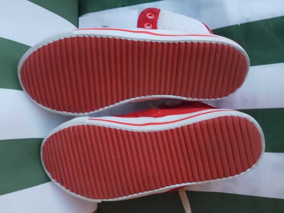 Детски обувки без забележки