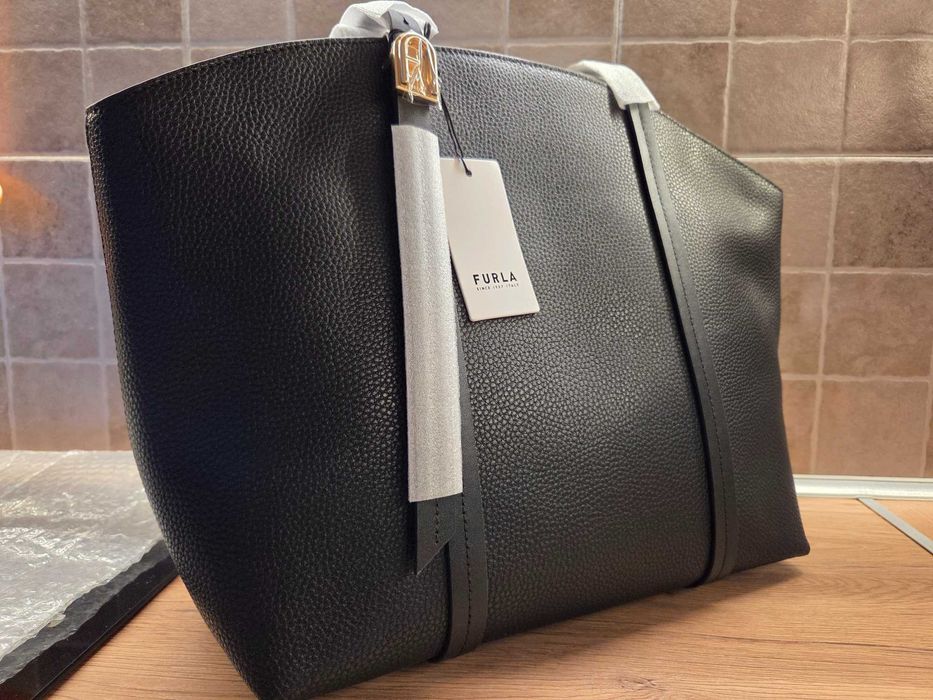 Дамска чанта Furla - НОВА