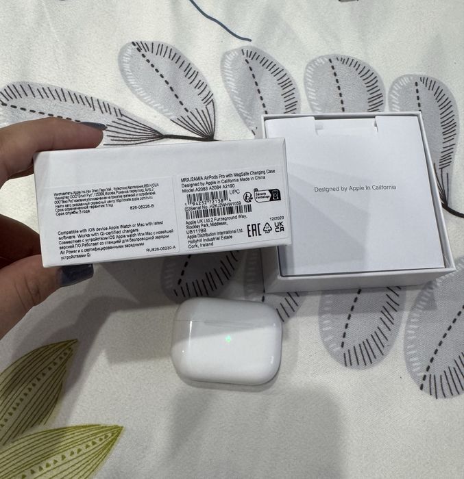 Наушники AirPods Pro