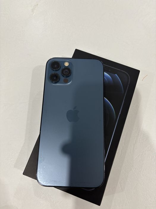 iPhone 12 Pro 128GB в хорошем состояний