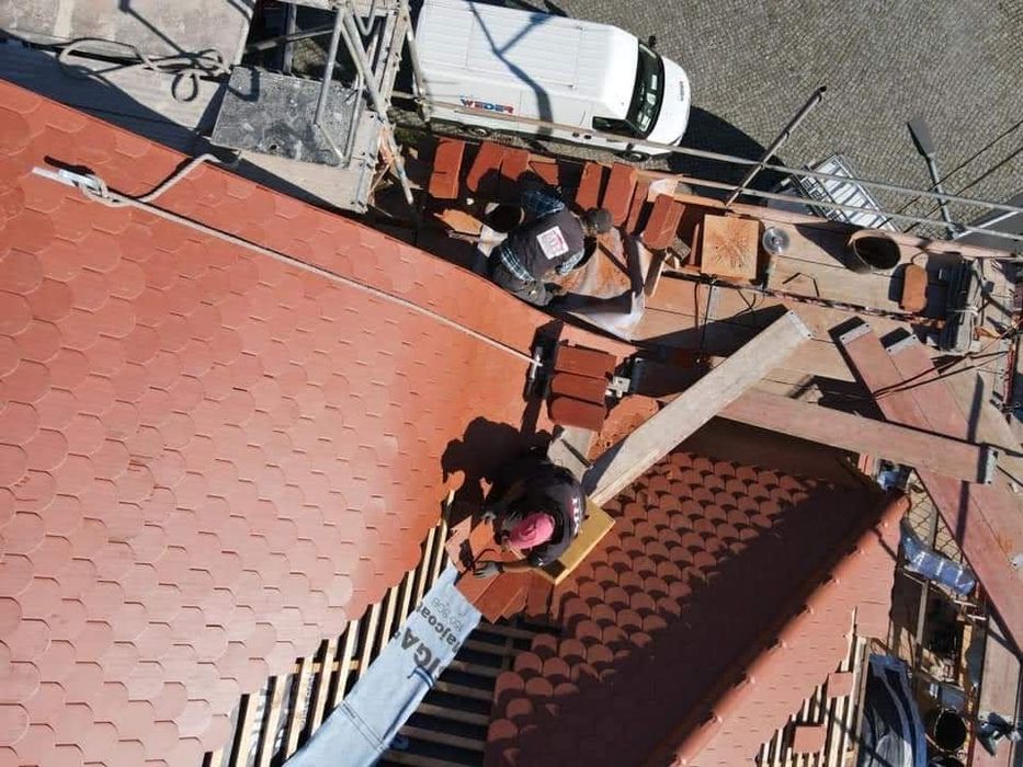 Reparati acoperisuri  PRO-construct-MTH SRL