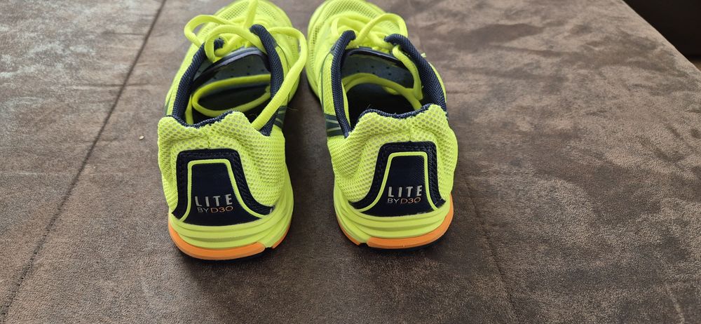 Adidasi alergare Karrimor Lite D30 marime 39