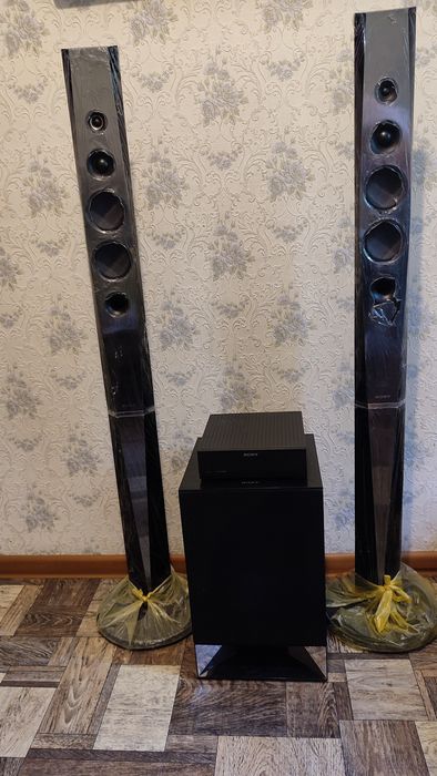 Акустическая система Sony.