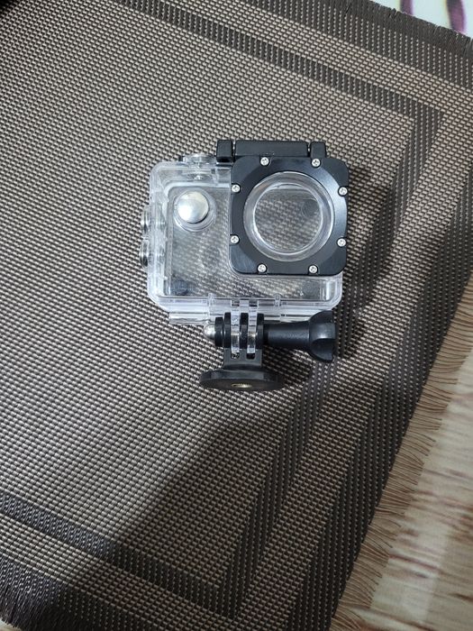 Vând camera de filmat myria