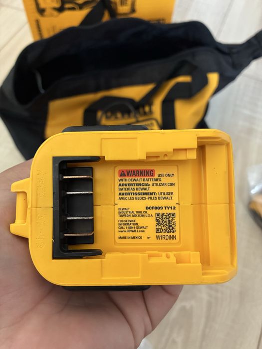 Импакт dewalt