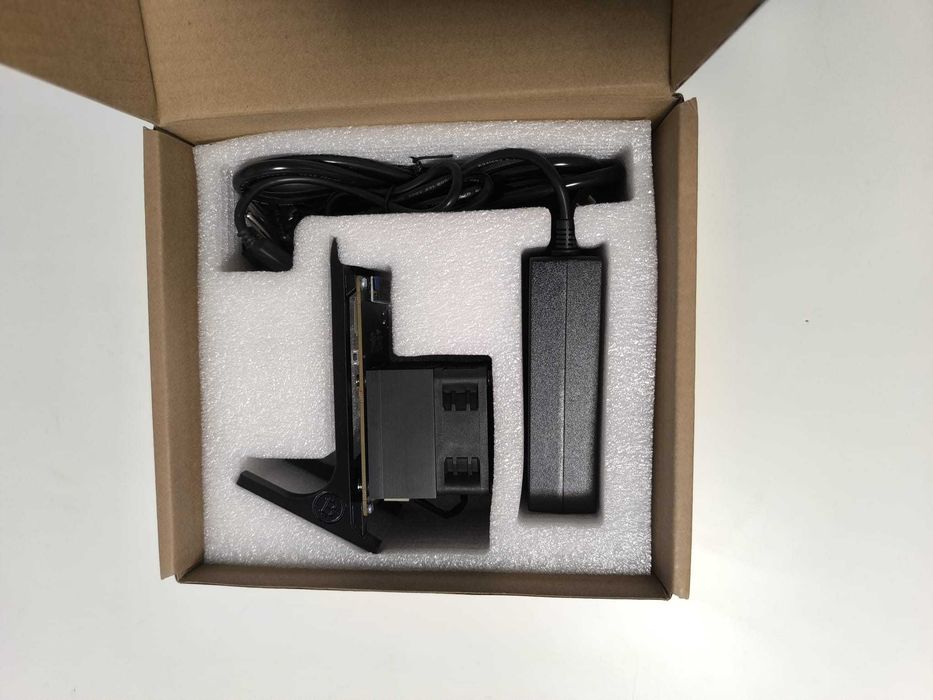 Bitaxe 800 Series – Miner Bitcoin Solo Mining | Complet, cu Alimentator