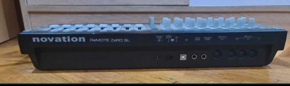 Vand Cosola Novation remote