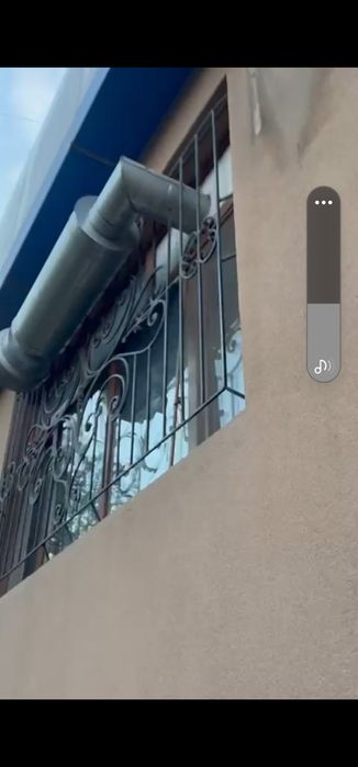 Вытяжка ,очень хорошая .