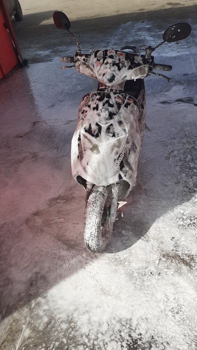 Продам скутер 80кубов