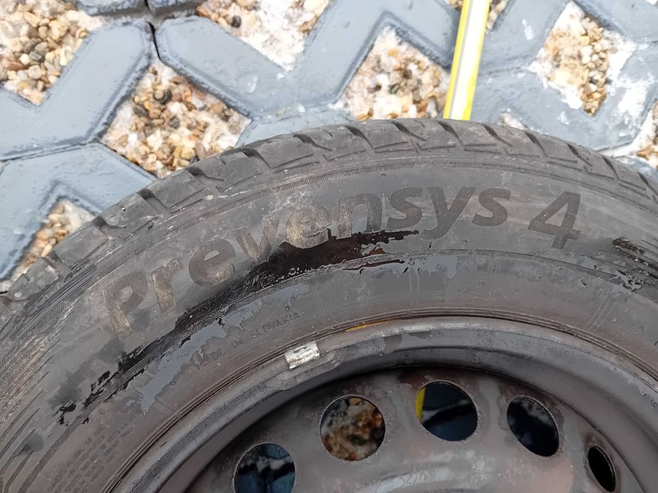 Roti vara Megane 3 , 5x114,3 R15 , anvelope 195 65 15 ca noi .