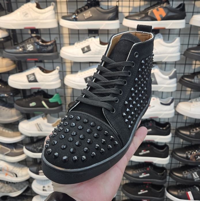 Мъжки обувки LOUBOUTIN