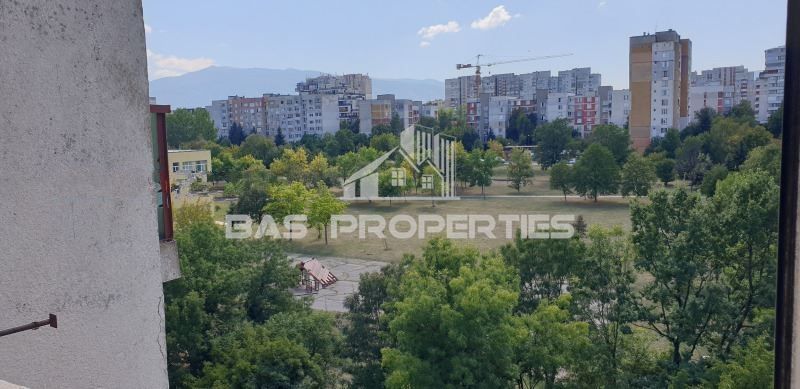 Продава се Двустаен апартамент в София, Люлин 2 - 68 кв.м за 2339 €/кв.м - Снимка #12