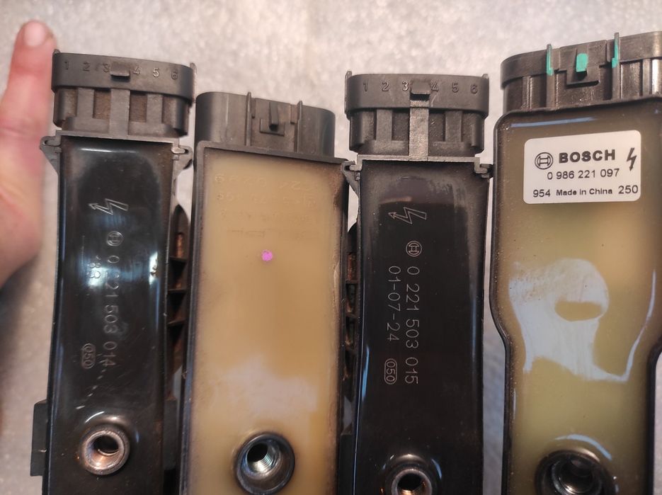 Бобина Opel Corsa Astra Meriva Zafira Combo Agila Insignia