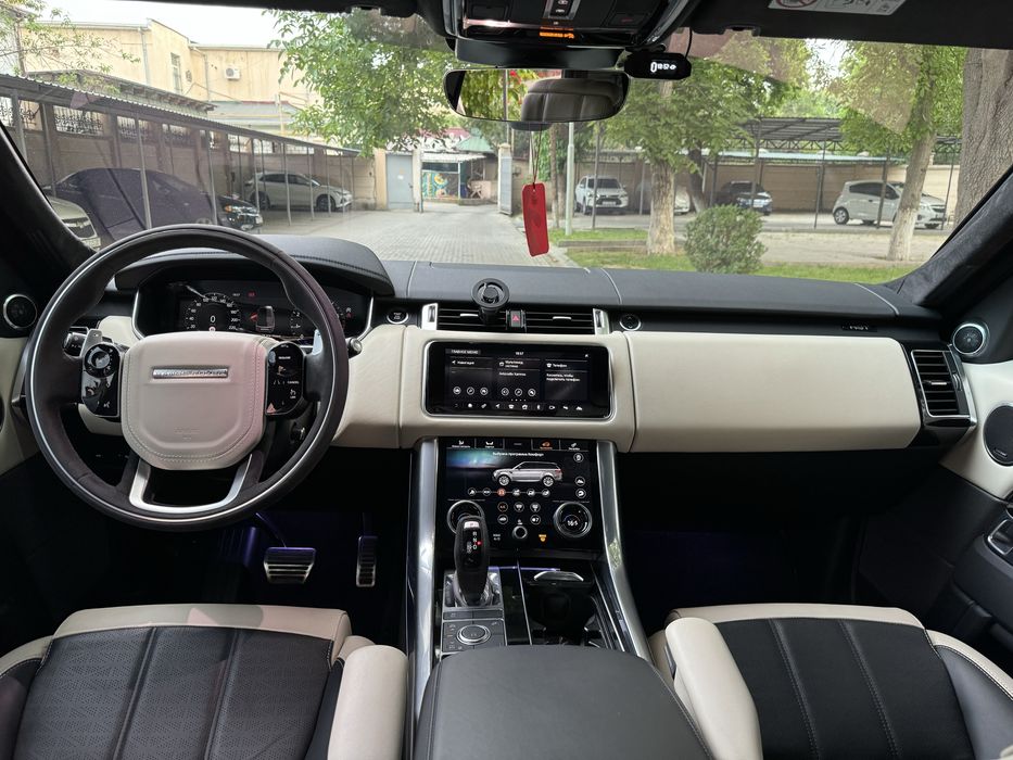 Range Rover sport P400