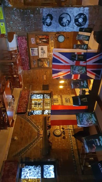 Inchiriez/Vand spatiu comercial Old Bridge Pub