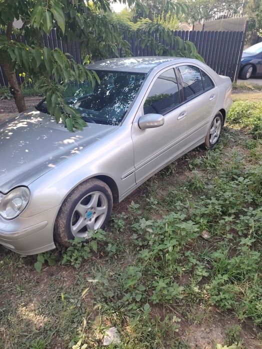 MERCEDES-BENZ C-Class 2002 — imagine 3